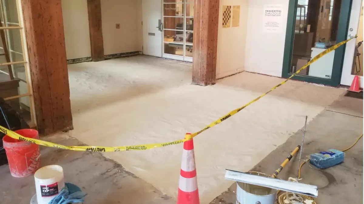 Molecular moisture barrier application